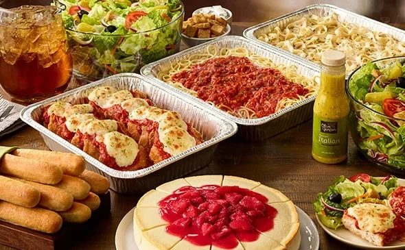 Cater your next meal with the Chicken Parmigiana Catering Combination from Olive Garden. - Olive Garden Catering Menu