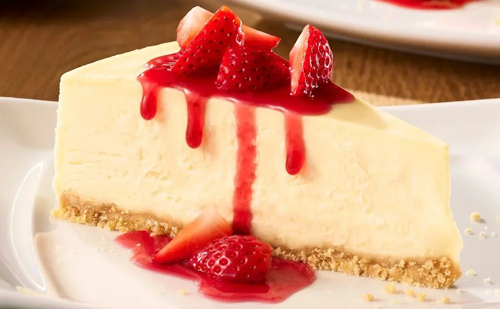 Strawberry-Cheesecake-gv-590x365 - Olive Garden Dessert Menu