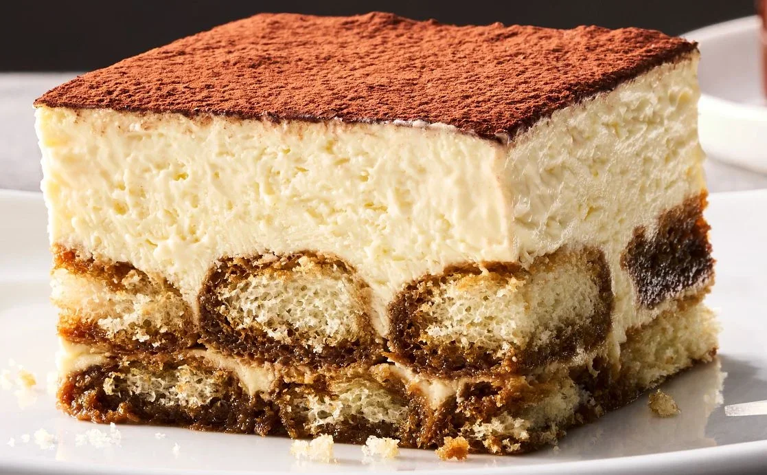 Tiramisu-gv-590x365 - Olive Garden Dessert Menu