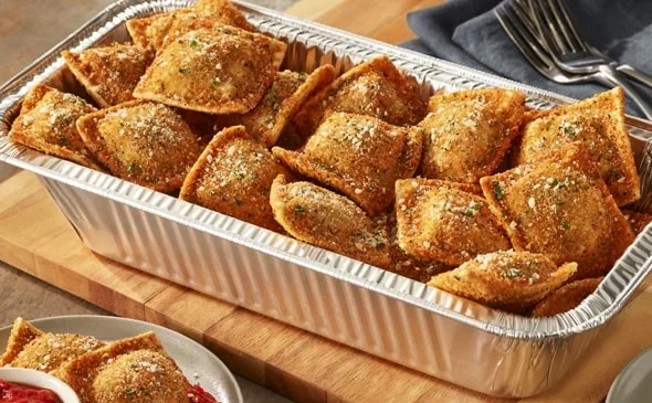 Toasted_Ravioli_Pan_New_Recipe_590X365 - Olive Garden Catering Menu