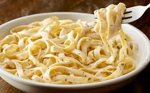 Olive Garden has Fettuccine Alfredo on the menu. It's an Italian classic! - Olive Garden Pasta Menu